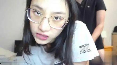 刘玥丝袜高跟鞋在线视频