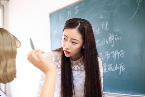 美女教师洗脑在线视频,如何影响青少年价值观